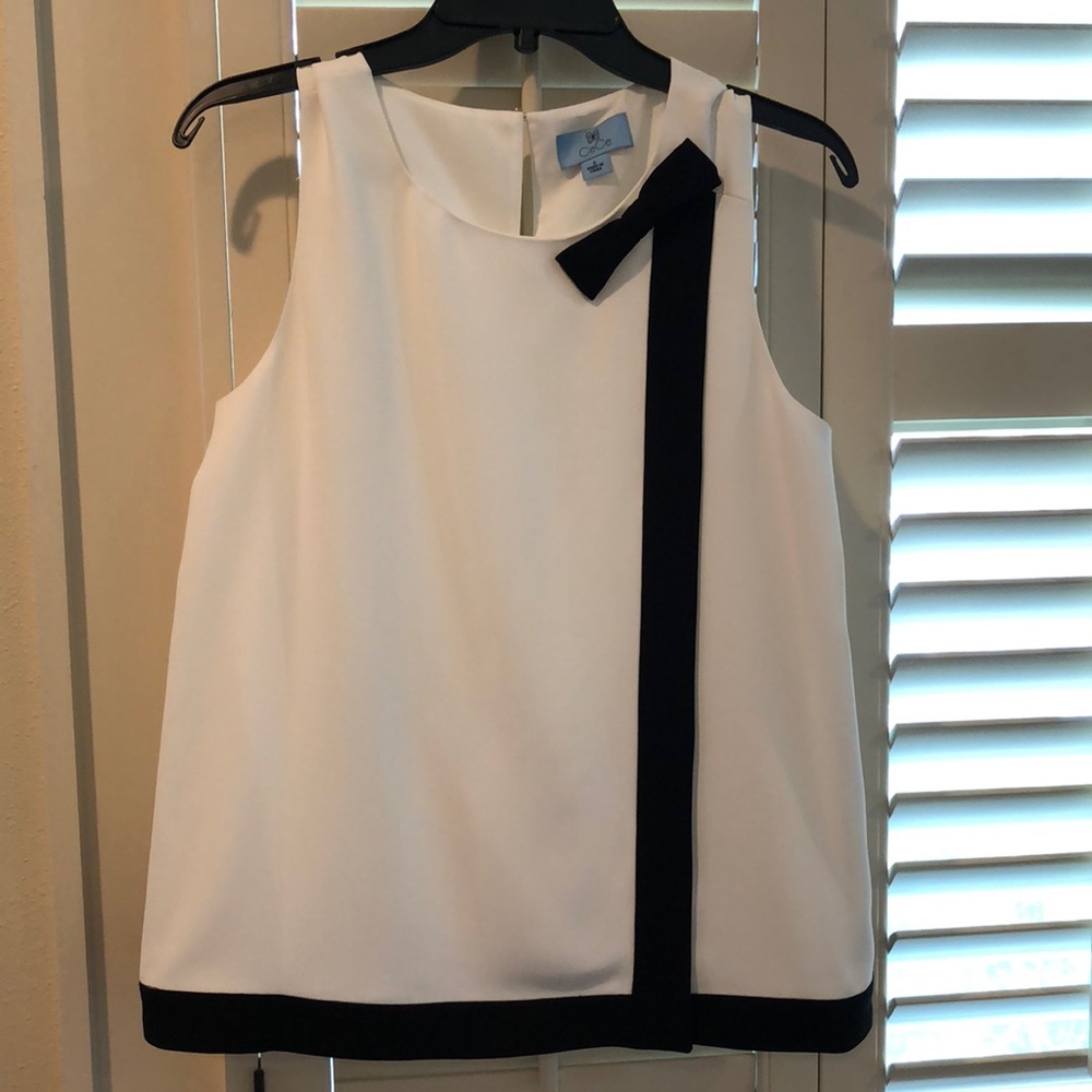 CeCe Black and White Top